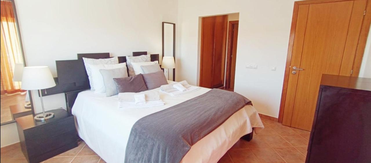 Appartamento Recanto Das Tertulias - Apartamento 3 Quartos - Perfeito Para Familias E Amigos Lagos Esterno foto