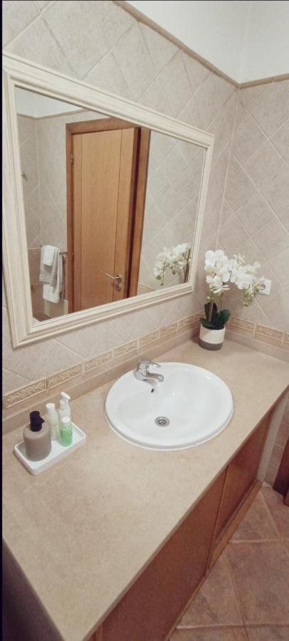 Appartamento Recanto Das Tertulias - Apartamento 3 Quartos - Perfeito Para Familias E Amigos Lagos Esterno foto